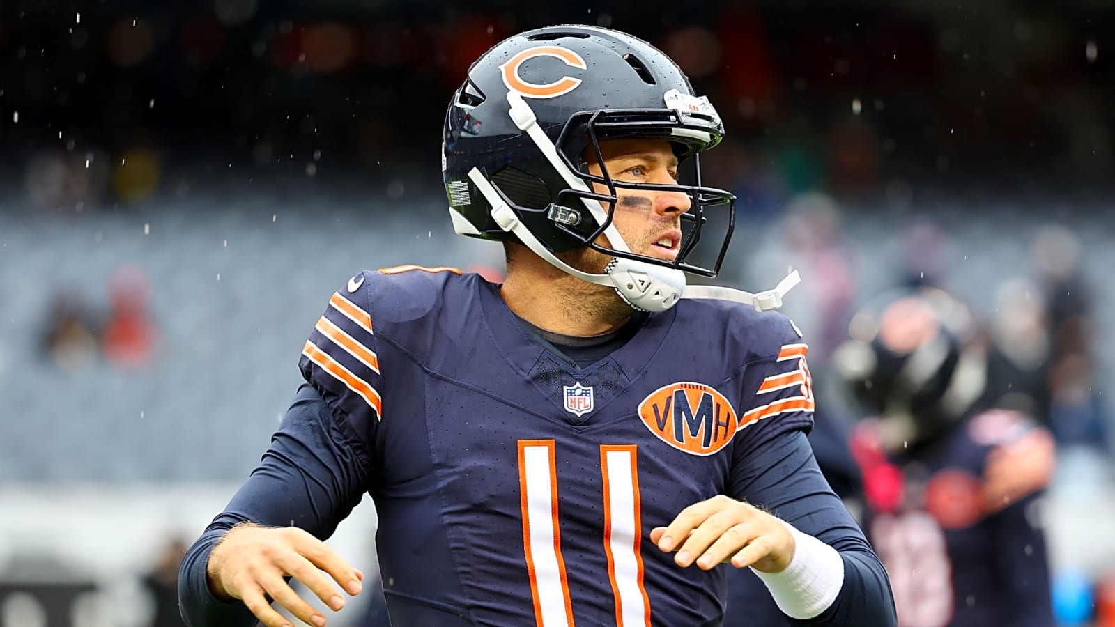 Veteran Quarterback Case Keenum Re-Signs With Chicago Bears