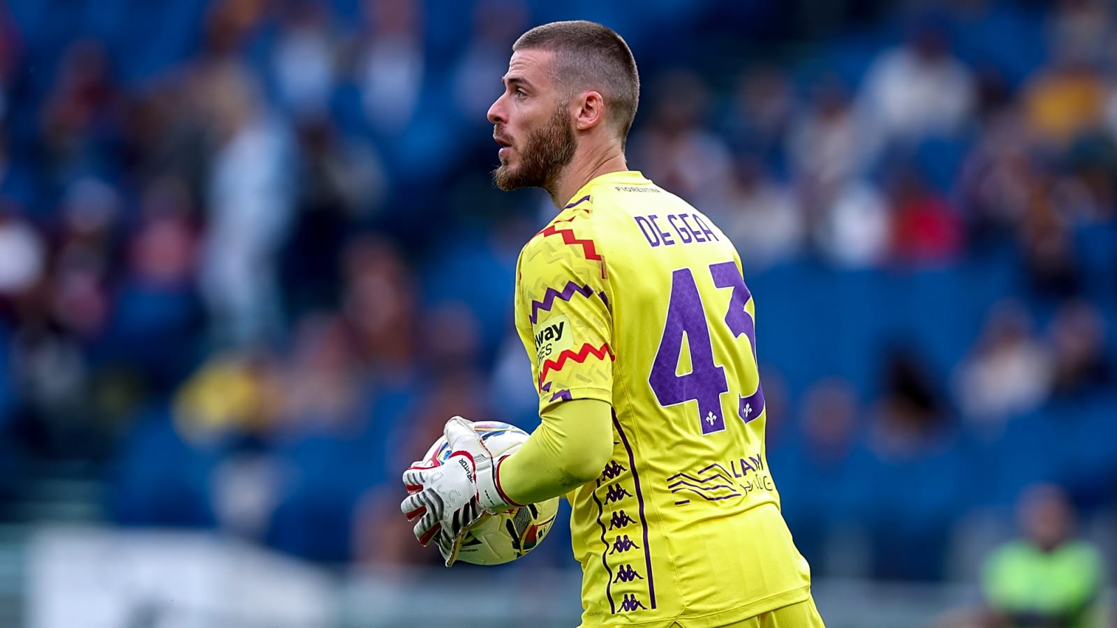 David De Gea ‘waiting’ for Manchester United star amidst summer exit talk