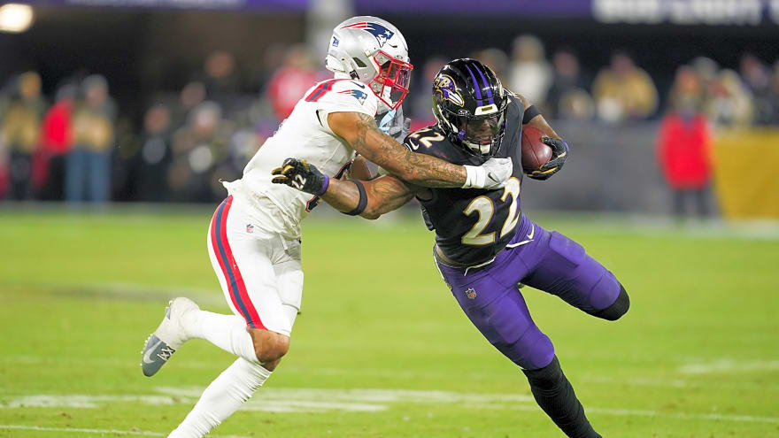 Baltimore Ravens Running Back Derrick Henry Benched Late Against New England Patriots