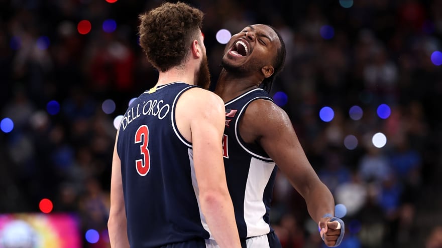 3 Big 12 Basketball Takeaways: Arizona Outlasts UConn in Key Top 25 Showdown