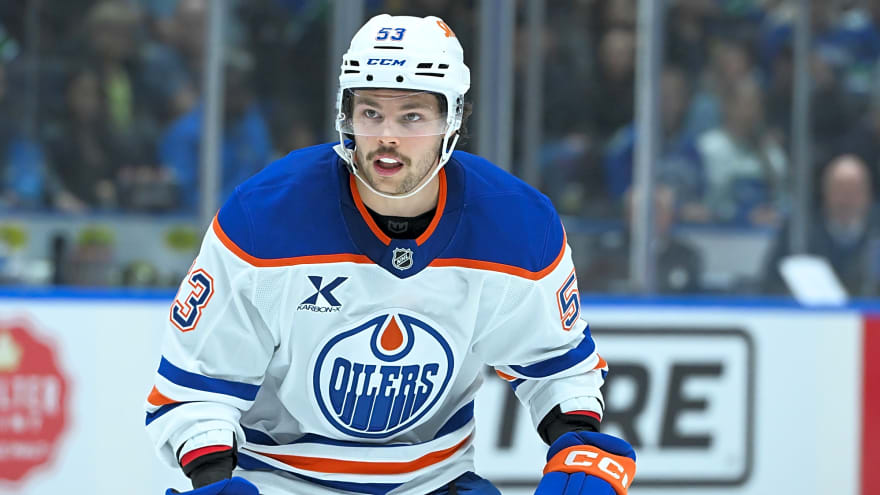 Oilers recall Isaac Howard, Quinn Hutson after red-hot AHL run