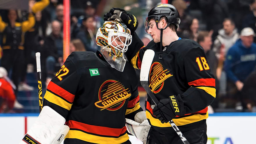 Vancouver Fends off Washington for 4-3 Win