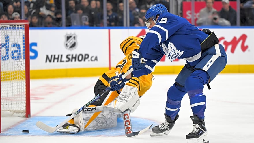 Are the Maple Leafs Better Without William Nylander? Analyst Weighs In