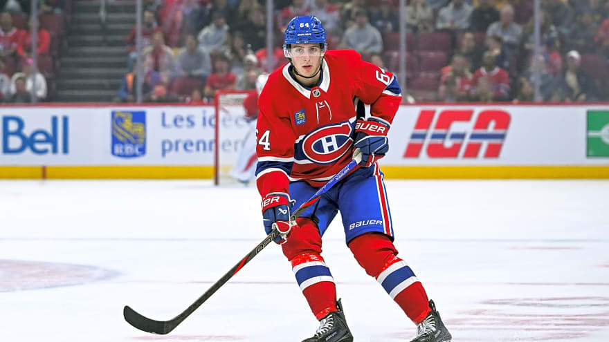 David Reinbacher collects first point in Rocket win