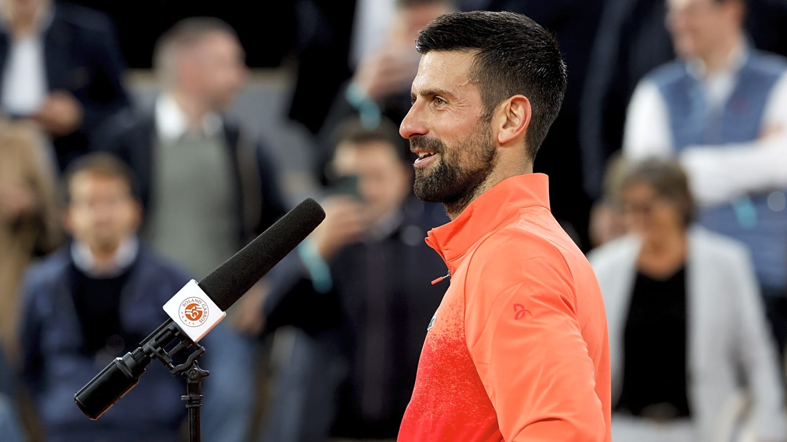 Novak Djokovic bracing for loud crowd for clash vs. French star