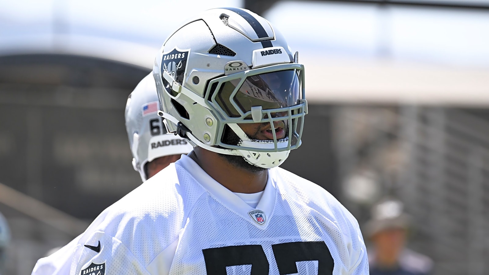 Browns Re-Sign OT Thayer Munford To Practice Squad