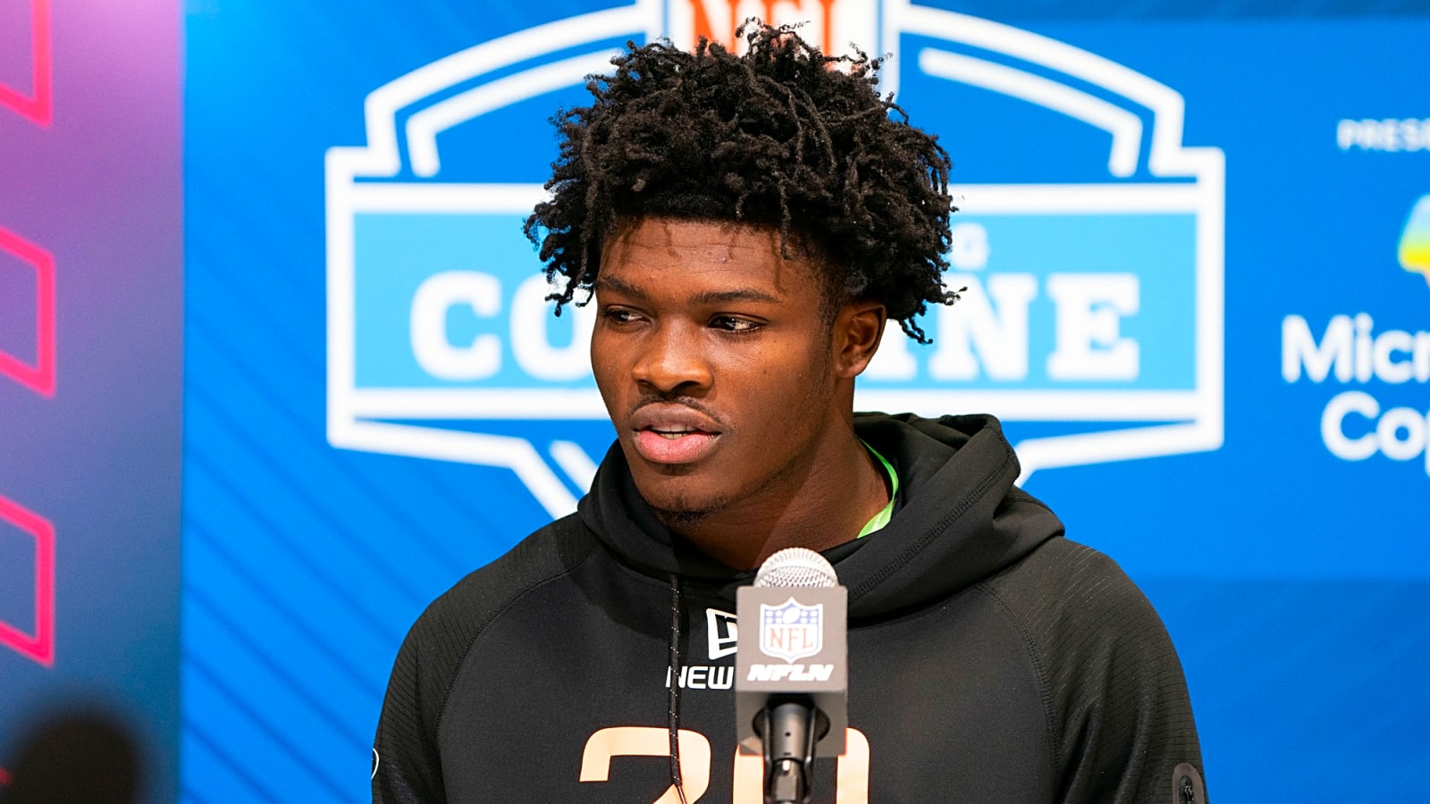 &#39;He kind of reminds me of what Jerick McKinnon could do&#39; — New Chiefs RB has made big impression during offseason practices