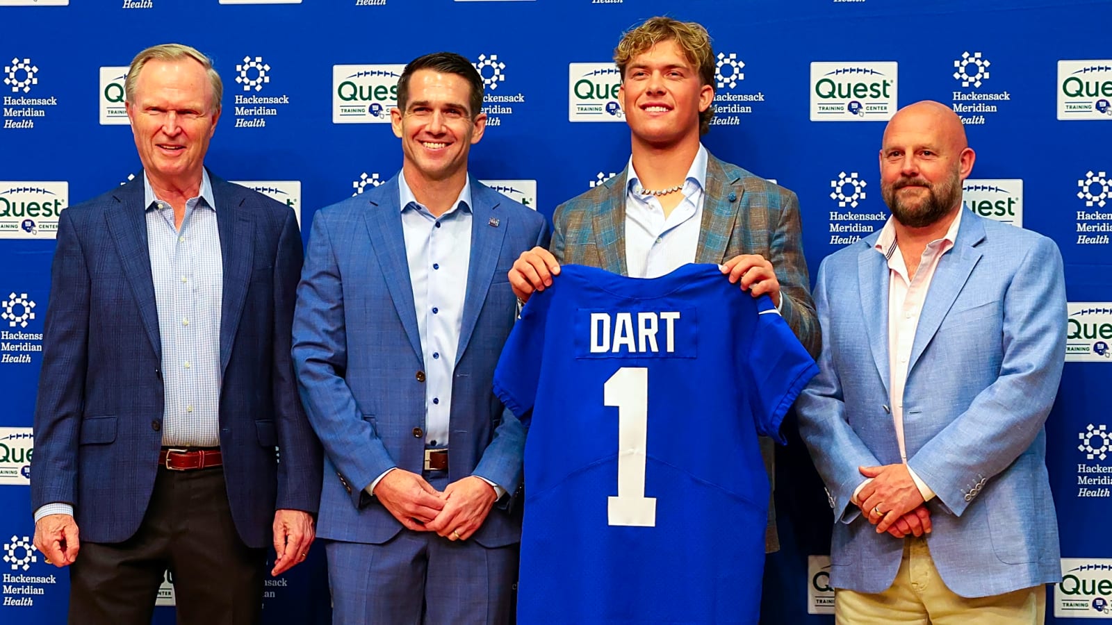 Giants, Saints don’t have time to take things slow with new QBs