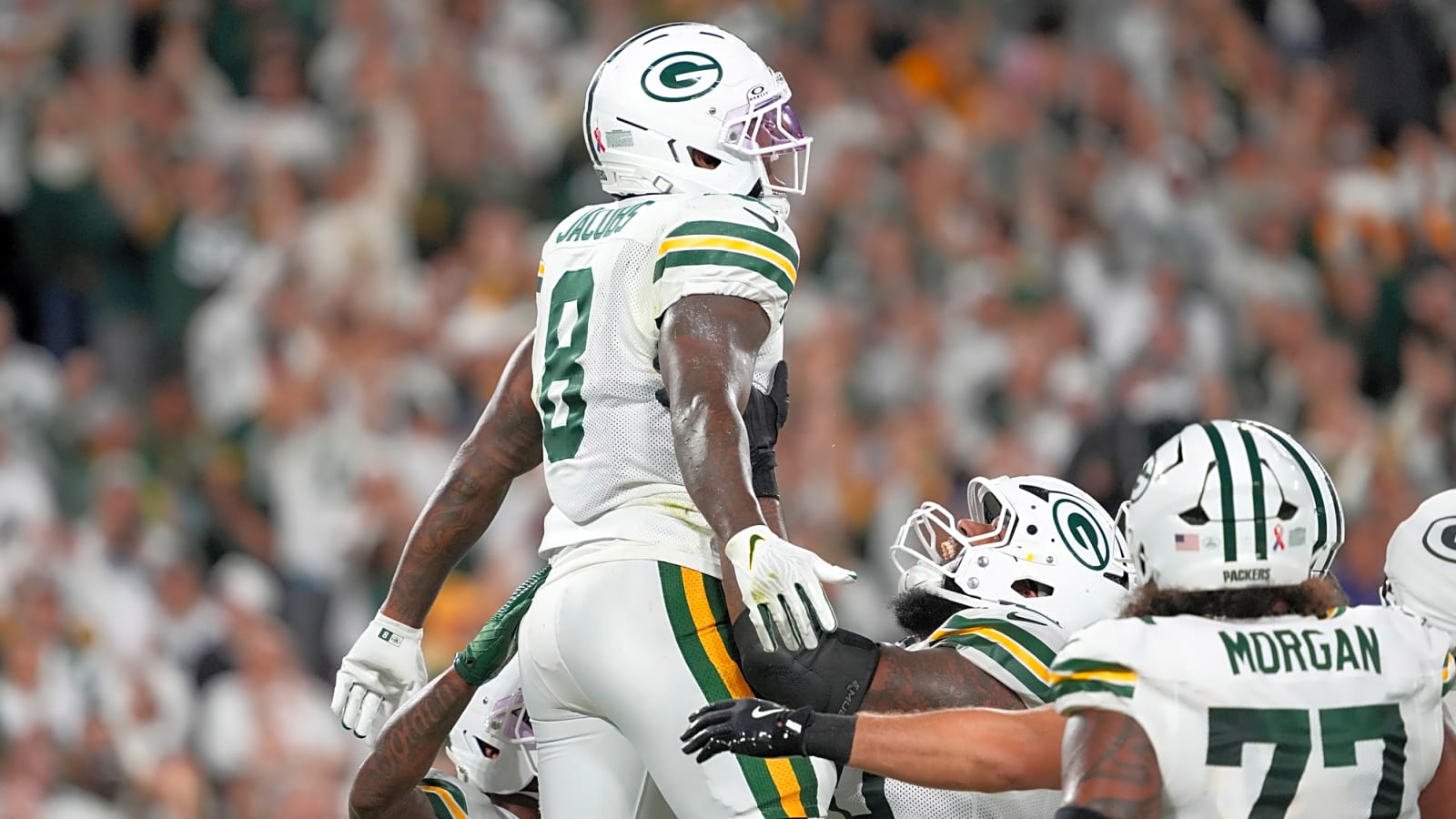 Packers RB Josh Jacobs Keeps Working Despite the Lack of Help