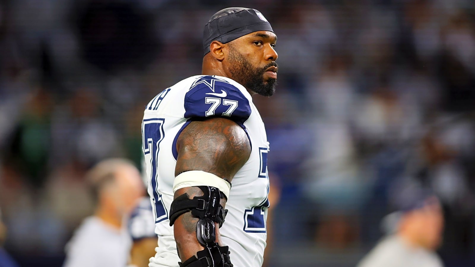 Eight-time Pro Bowl OL to retire