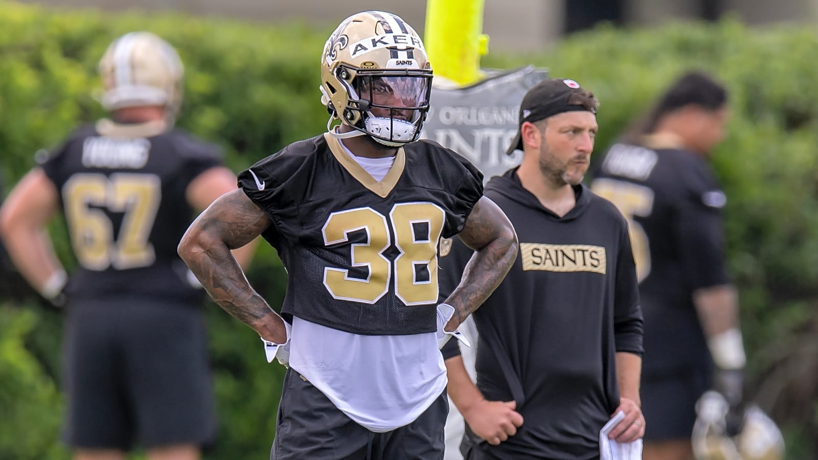 Seahawks Signing RB Cam Akers