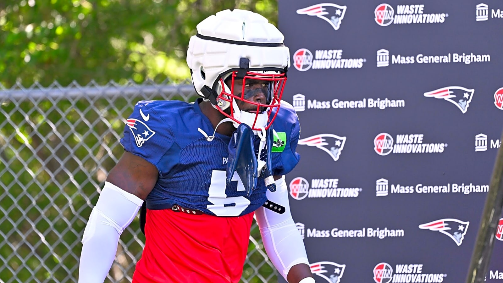 AFC Notes: Jabrill Peppers, Minkah Fitzpatrick, Bills, Patriots, Dolphins