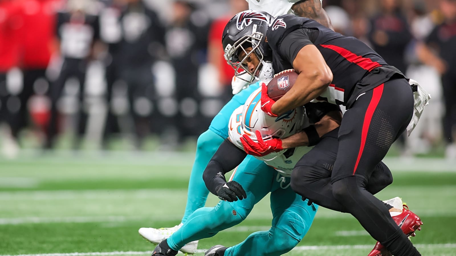 Falcons Cutting WR KhaDarel Hodge