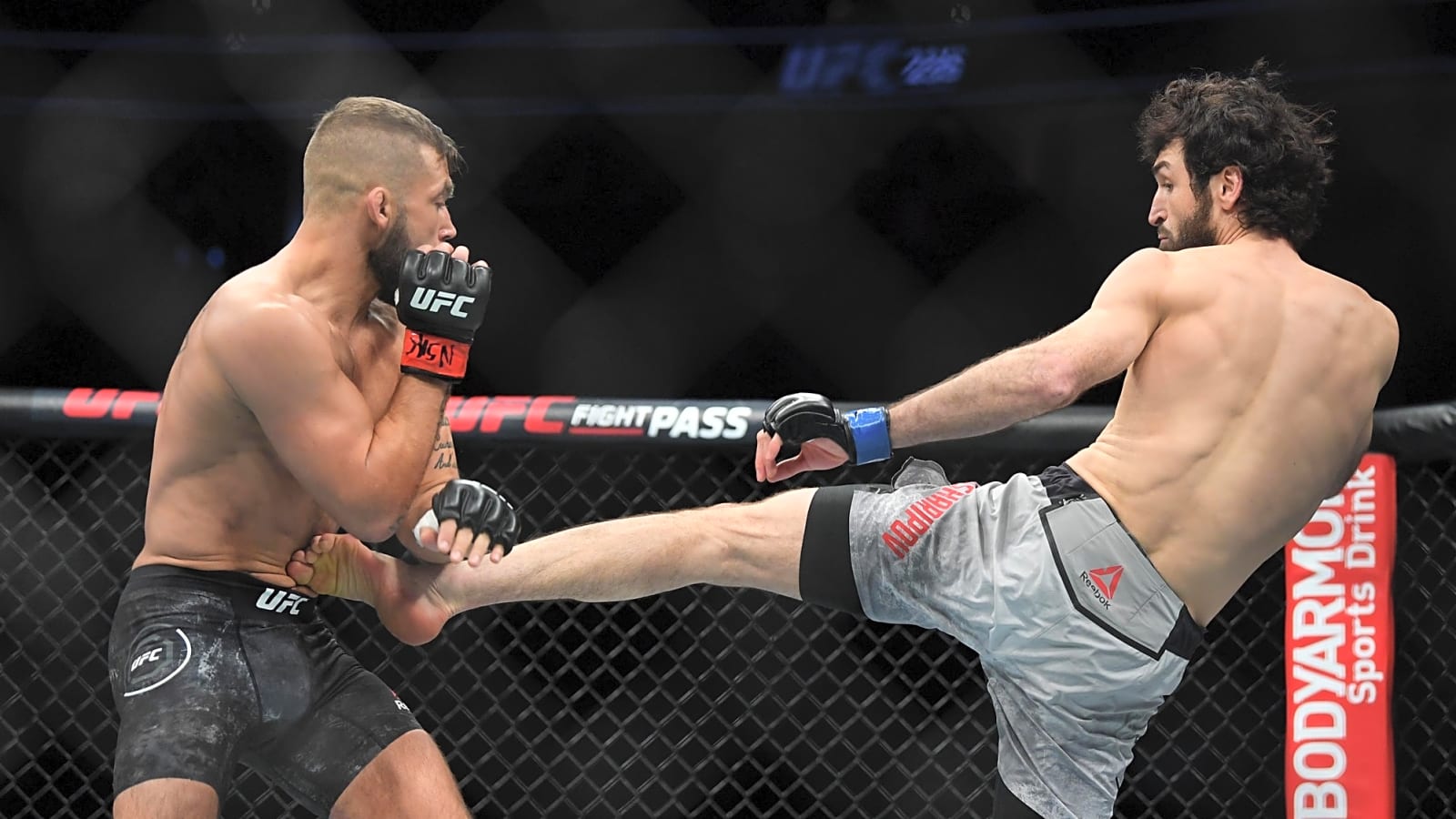 Magomedsharipov Set To Grapple UFC's Zalal