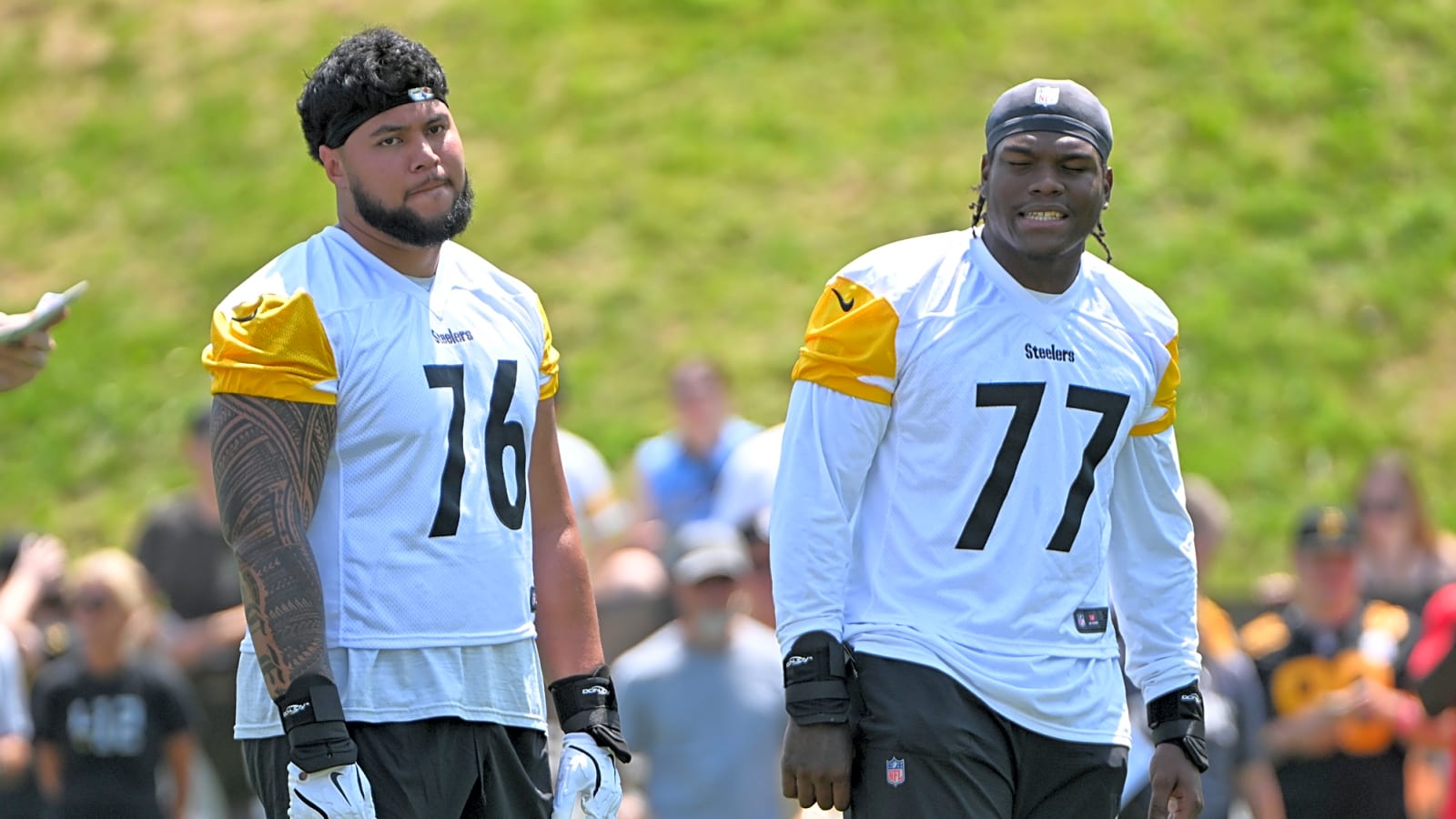 'Blind Leading The Blind': Steelers Absolutely Picked Apart For Current Offensive Tackle Situation