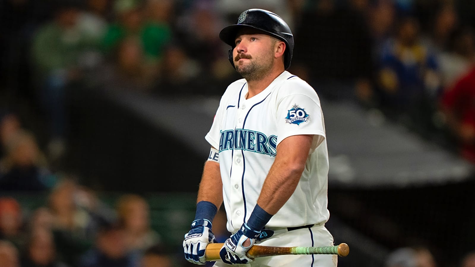 Cal Raleigh excluded from Mariners’ lineup amidst brutal batting slump
