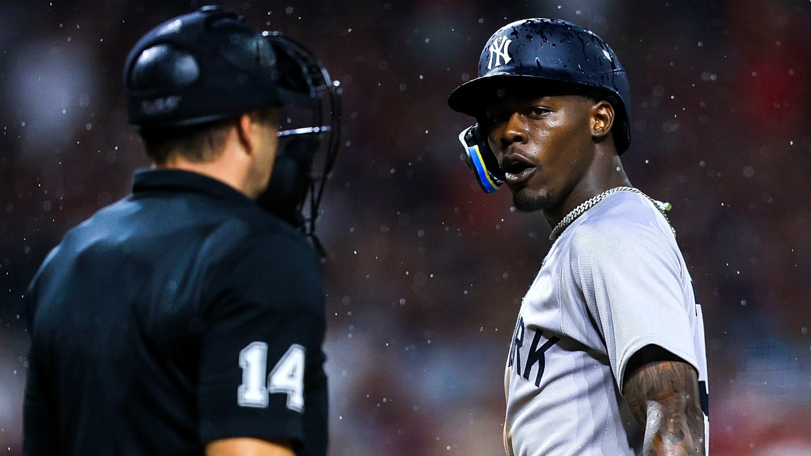 Aaron Boone blames ex-Yankee for Jazz Chisholm's ejection