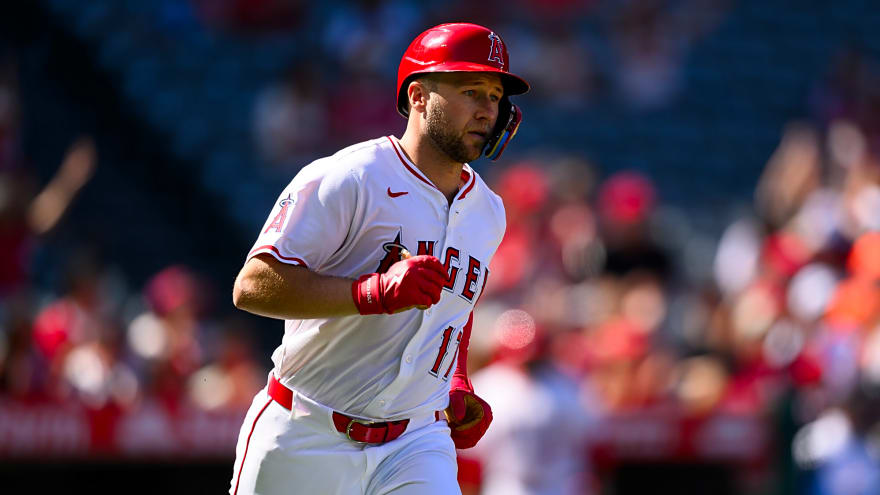 Angels outright Carter Kieboom, Logan Davidson from roster