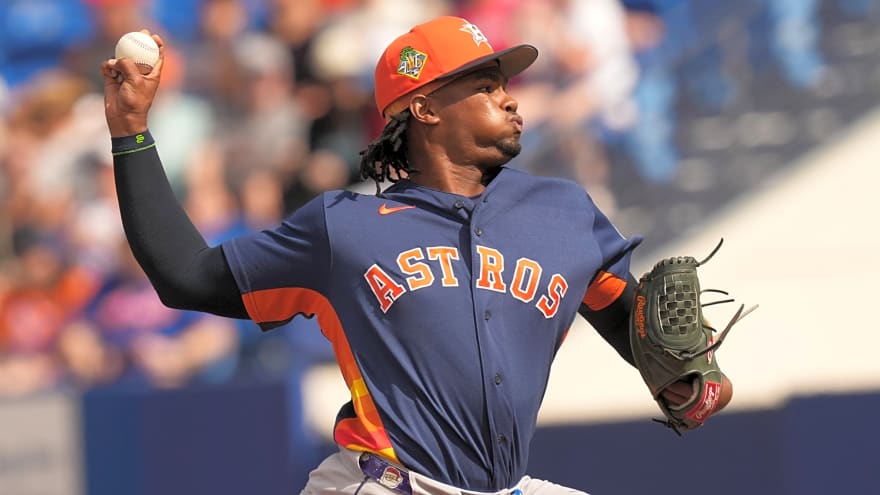 Astros To Select Alimber Santa