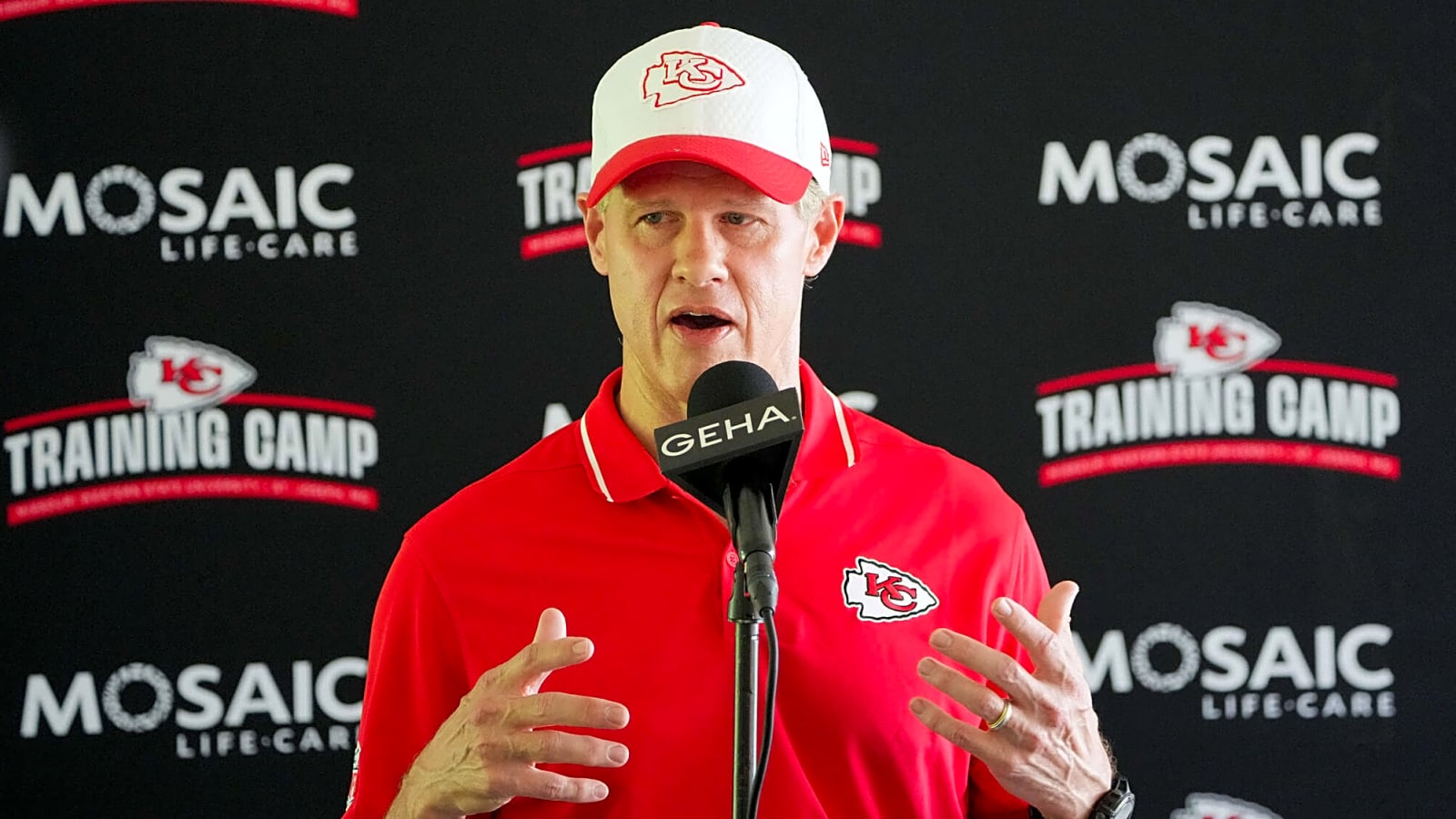 Chiefs' stadium deal with Kansas has some questionable clauses