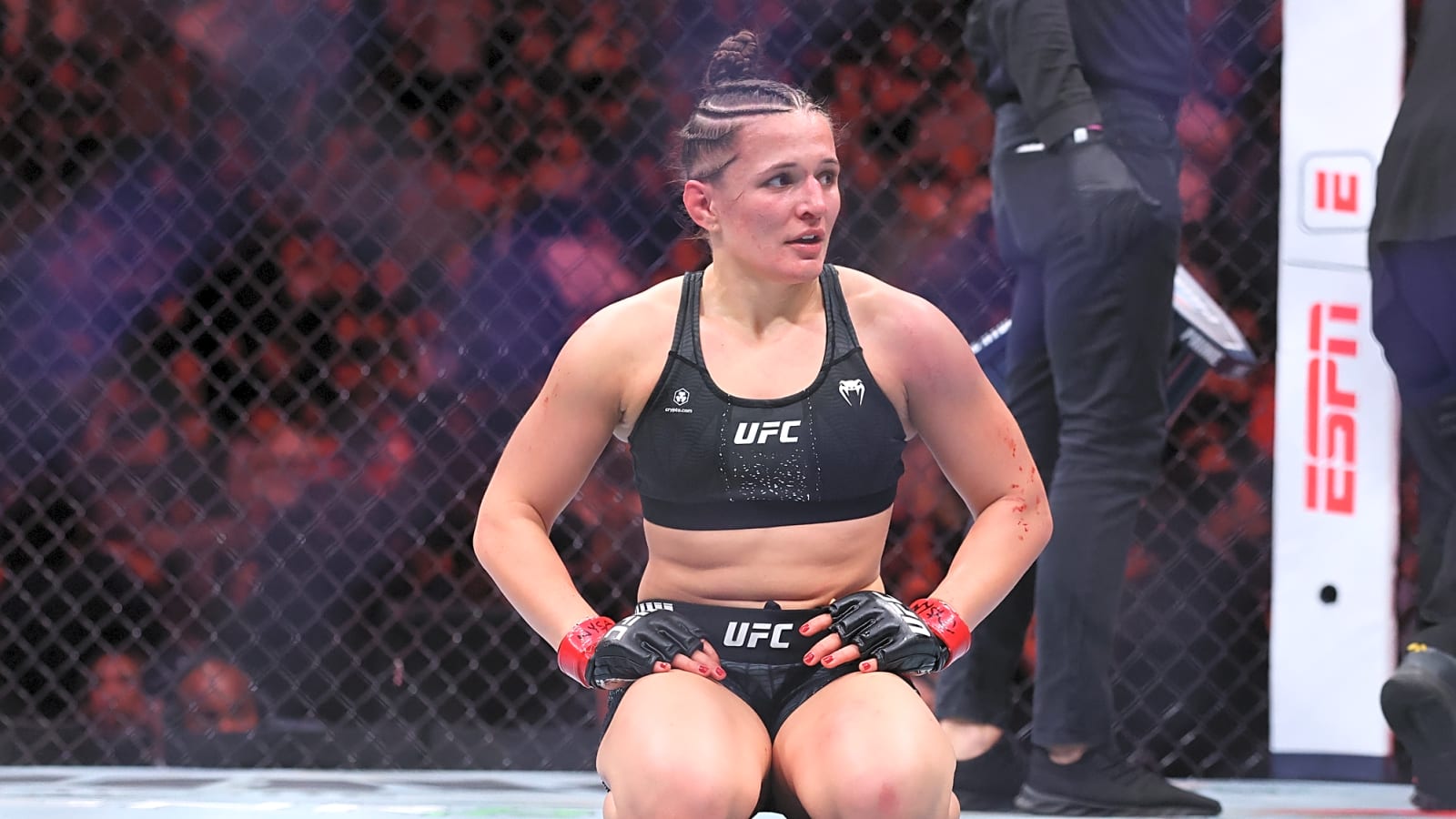 Erin Blanchfield submits Tracy Cortez in UFC 322 rematch