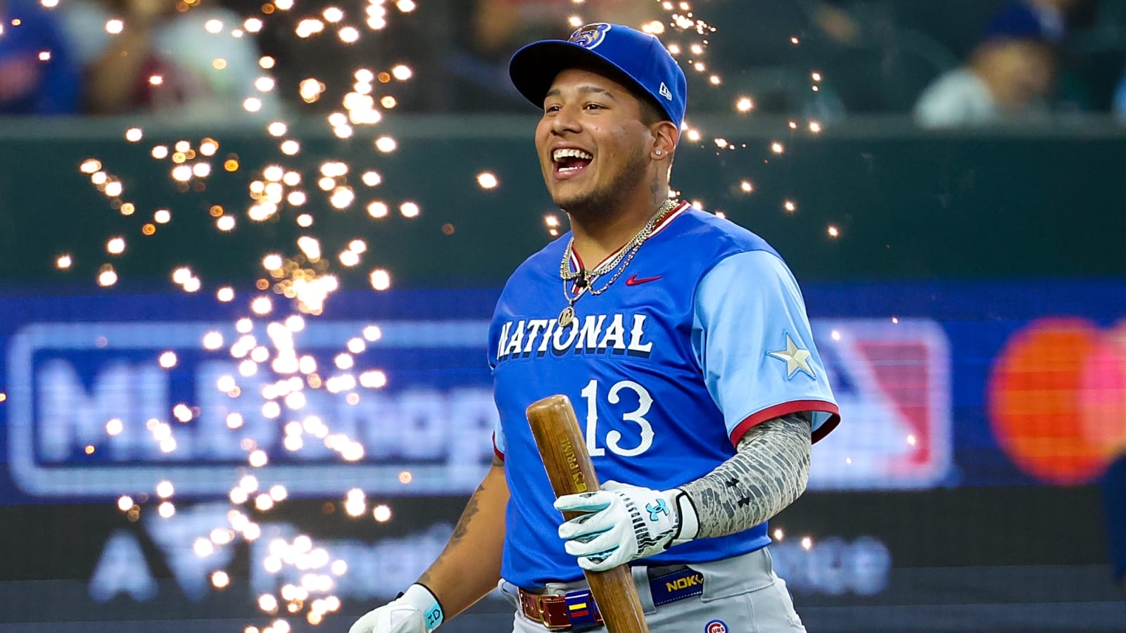 Cubs to promote catching prospect