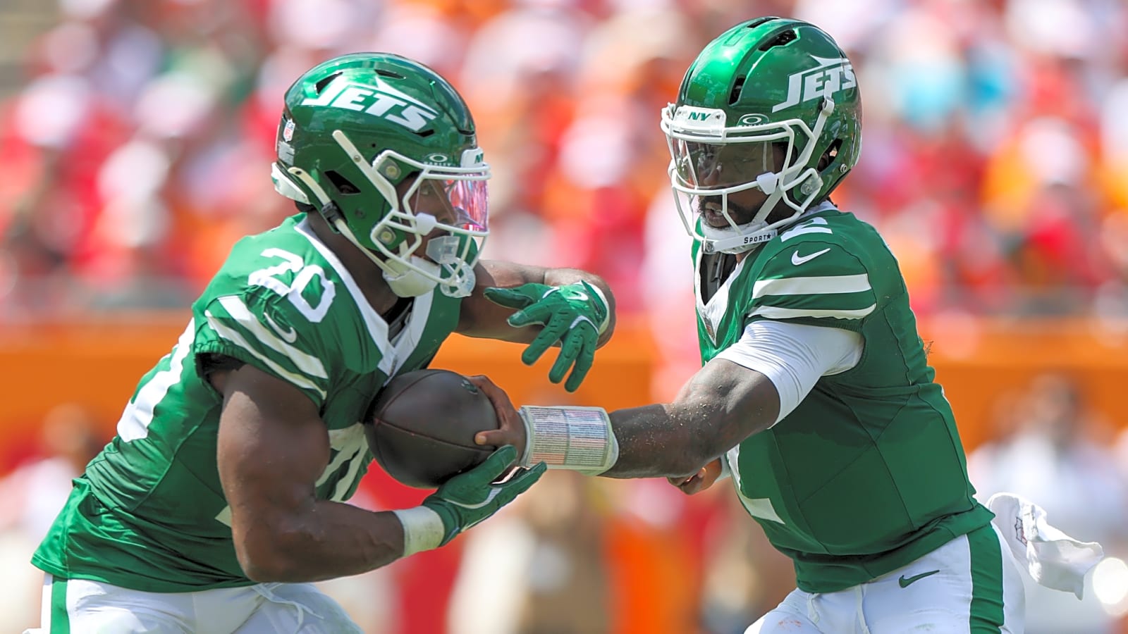 Jets' Breece Hall, Alijah Vera-Tucker could draw trade interest