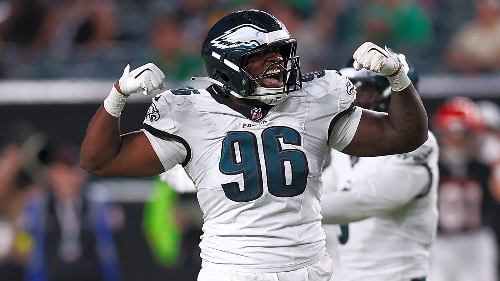 Eagles Signing DT Gabe Hall