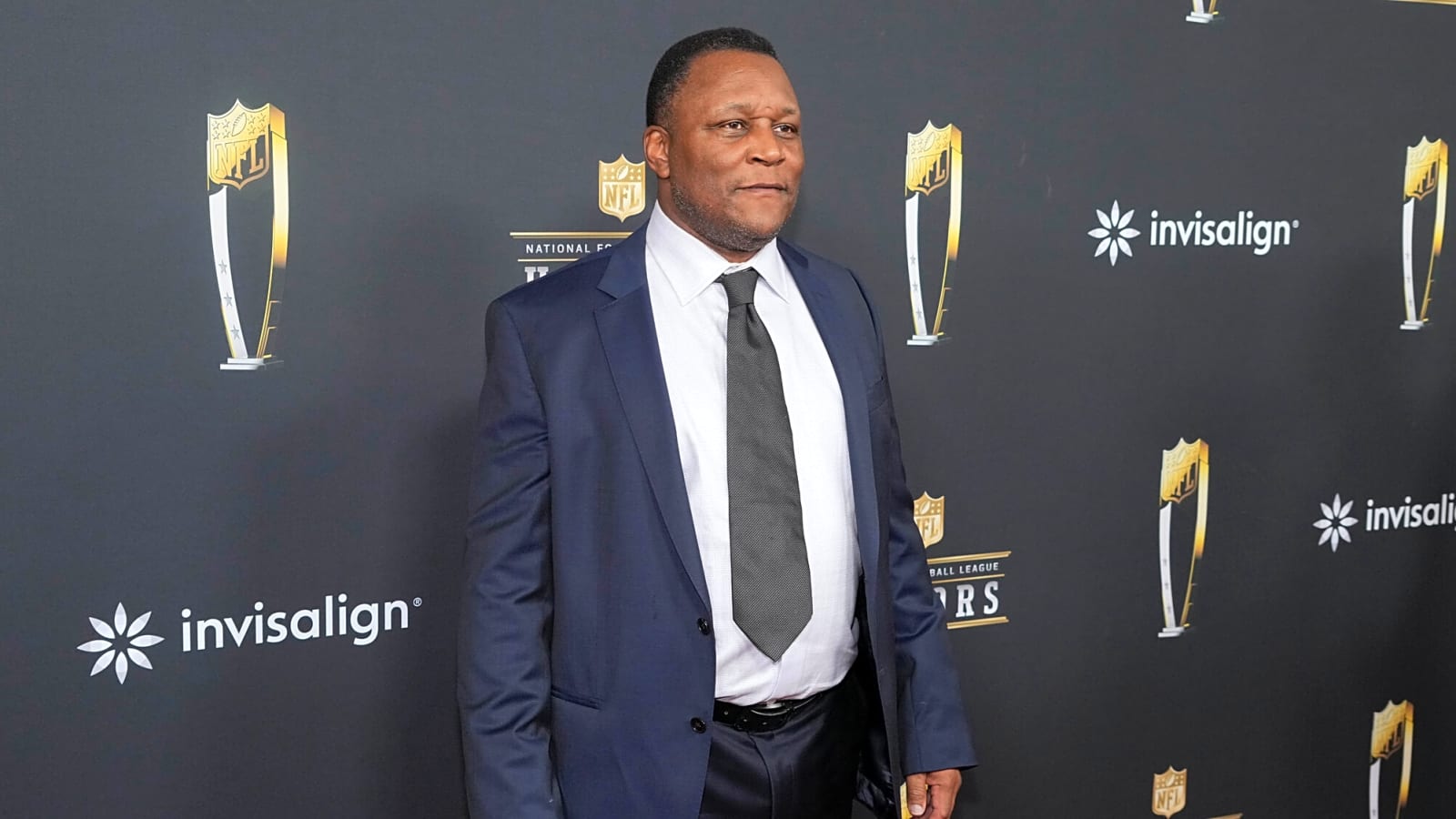 NFL Legend Barry Sanders Suffered a Heart Attack Last Year