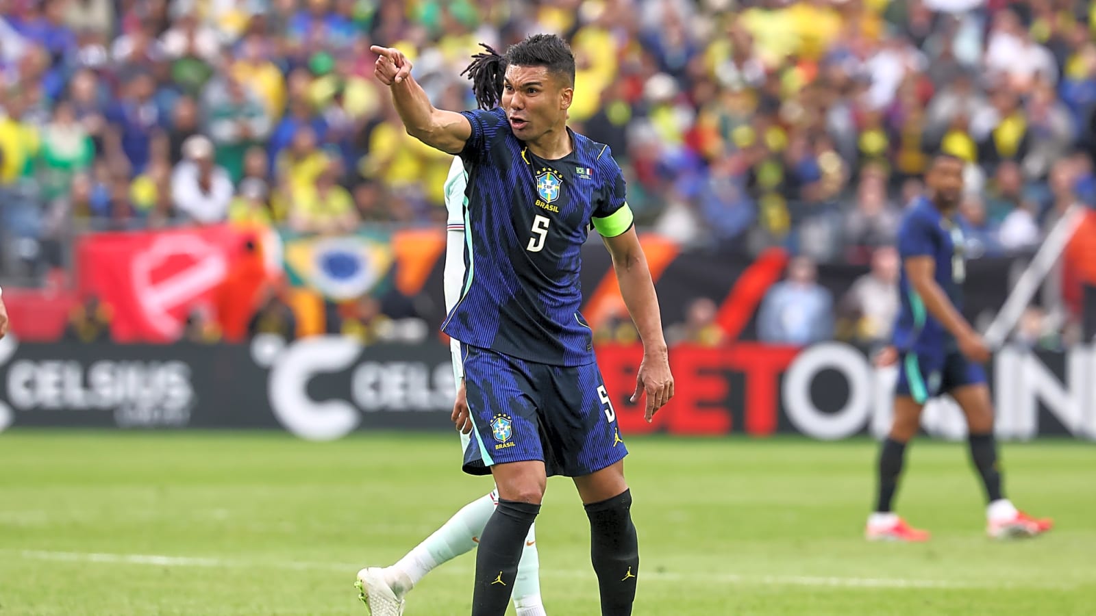 Brazil media react to Casemiro and Matheus Cunha performance vs France