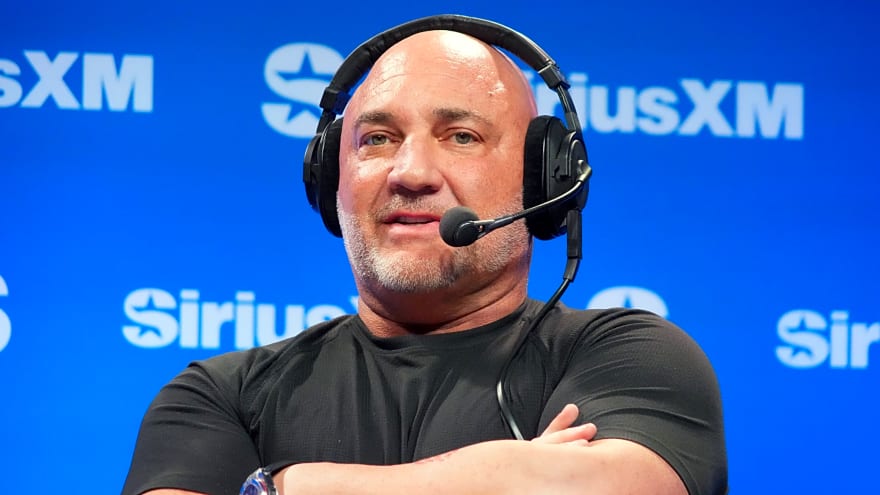 Glazer: Giants Could Double-Dip & Add Two Quarterbacks This Week