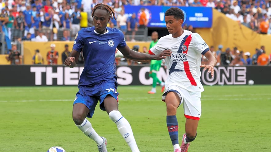 Arsenal eyes summer move for PSG teenager