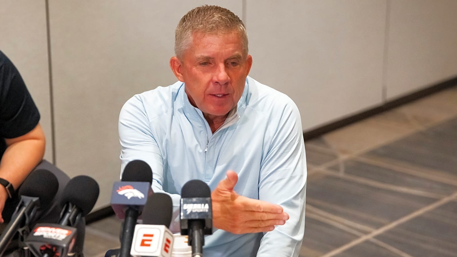  Broncos Signing HC Sean Payton To Five-Year Extension