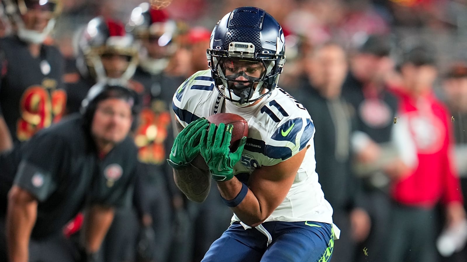 Jaxon Smith-Njigba wins the 2025 receiving crown