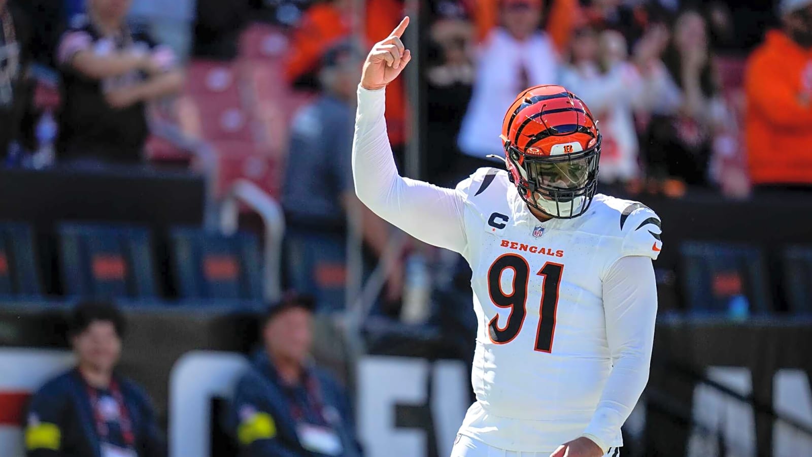 Steelers Get Crucial Trey Hendrickson Warning About Ravens