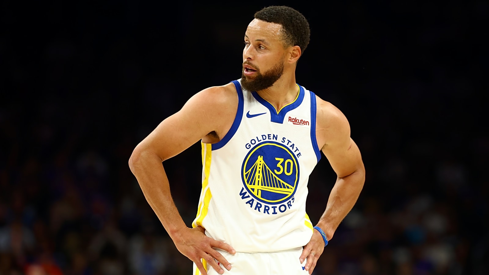Curry could be tied to the Warriors fumbling the bag on James