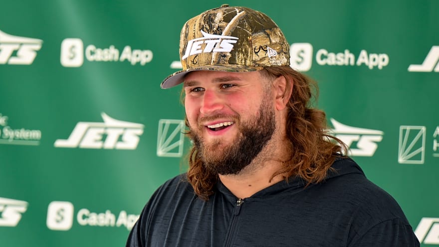 Newly-extended Joe Tippmann has been model of consistency for Jets