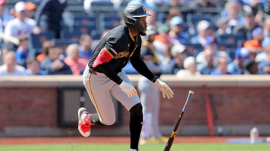 Oneil Cruz gets questioned for his defensive effort