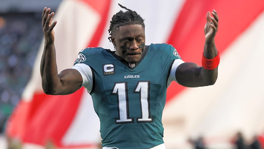 Will Rams push Patriots to trade for A.J. Brown before June 1?