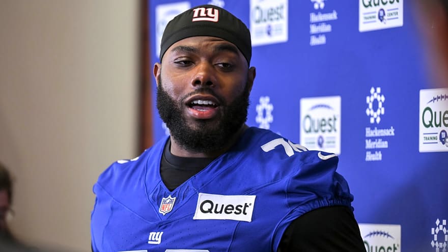 Giants Willing To Consider Raise For LT Andrew Thomas