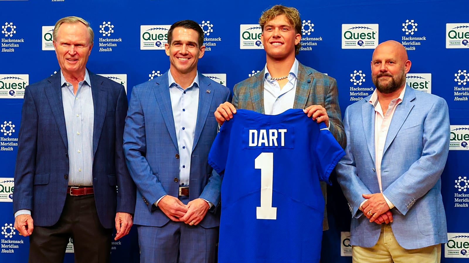 How Giants GM 'shifted his preference' from Sanders to Dart