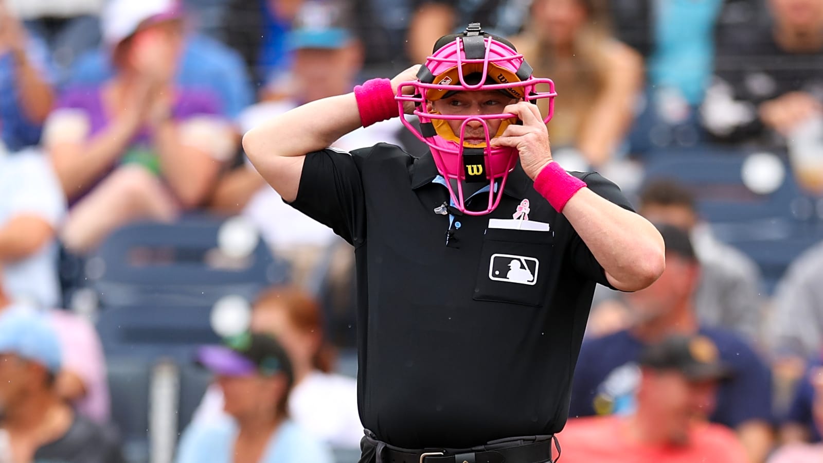 Umpire Sean Barber has horrible missed strike 3 call in Rays-Brewers game