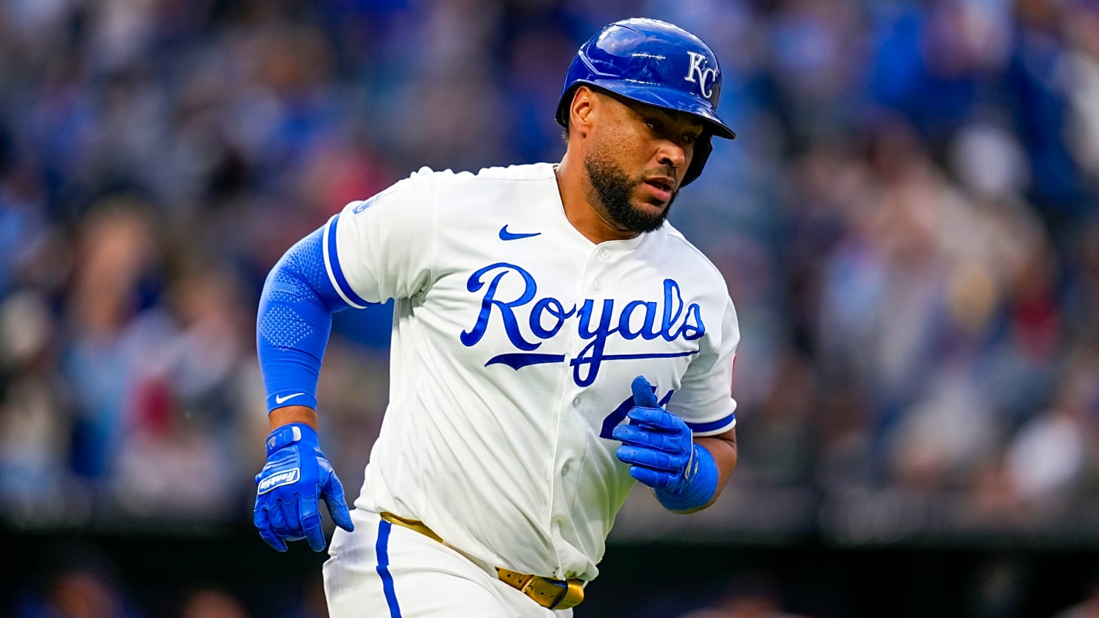 Royals Designate Elias Díaz For Assignment