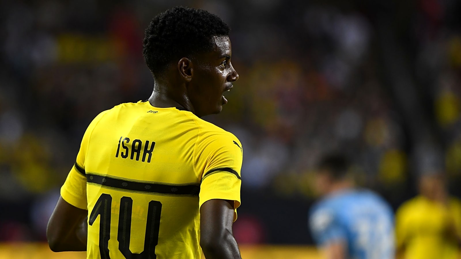 Liverpool team news v PSG: Reds set for formation change as Isak on the bench and Salah dropped