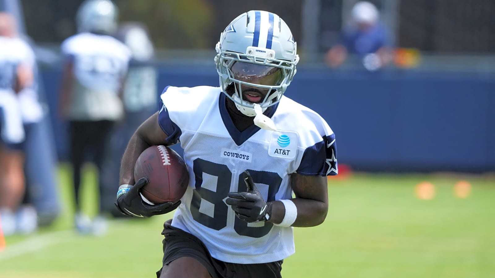 Lamb Talks Expectations with Pickens Joining