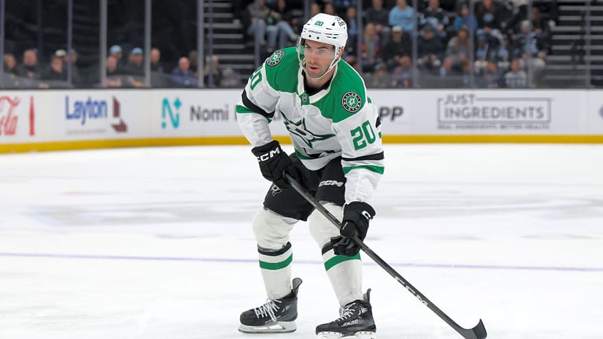 Stars Extend Kyle Capobianco, Luke Krys