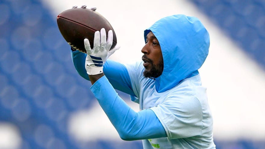 Former All-Pro Likely On Steelers' Radar With Trade Deadline Quickly Approaching