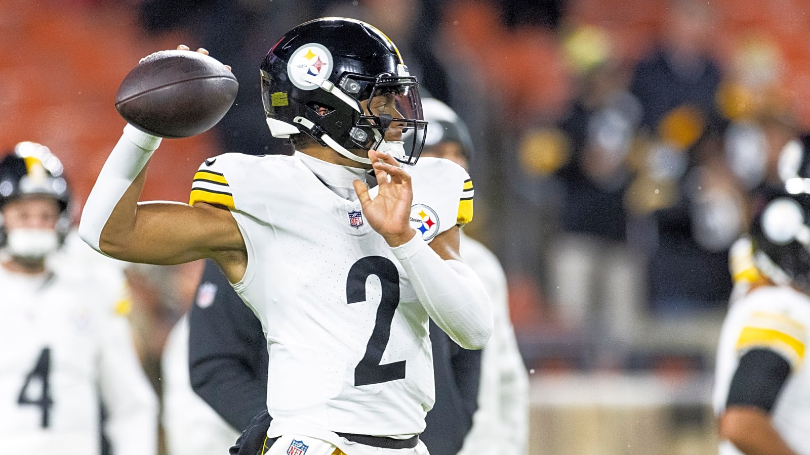 New Report States Steelers Coaches And Locker Room Begged For Justin Fields To Start During Epic Collapse In 2024