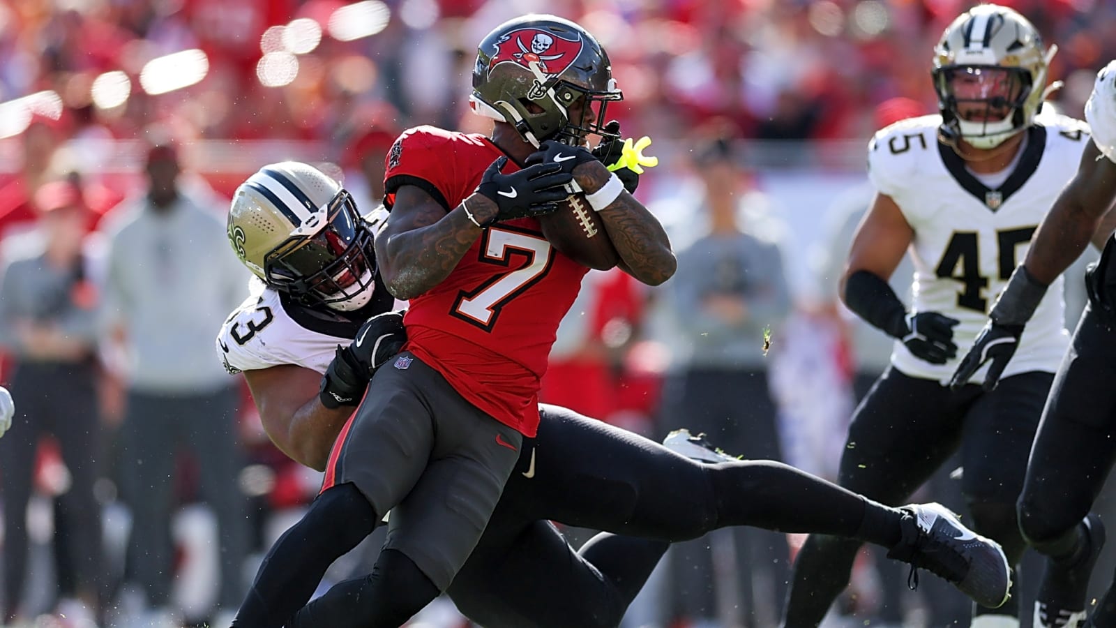 &#39;Heck of a runner&#39; — NFL coordinator gives Tampa Bay Buccaneers RB Bucky Irving his flowers in prestigious list