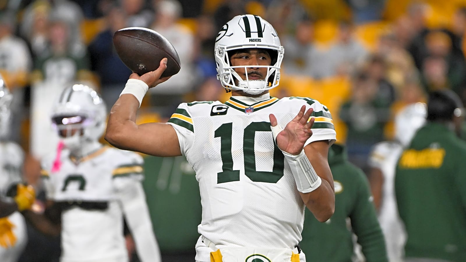The Packers’ Past Meets Their Present in Pittsburgh